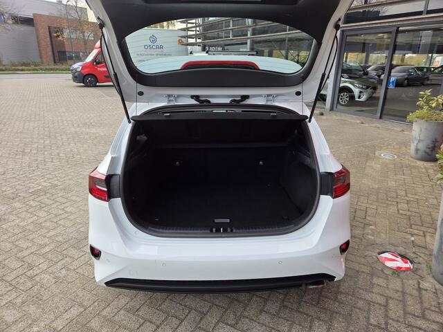 KIA CEE D 120pk T-GDi DynamicLine | Navi | Camera