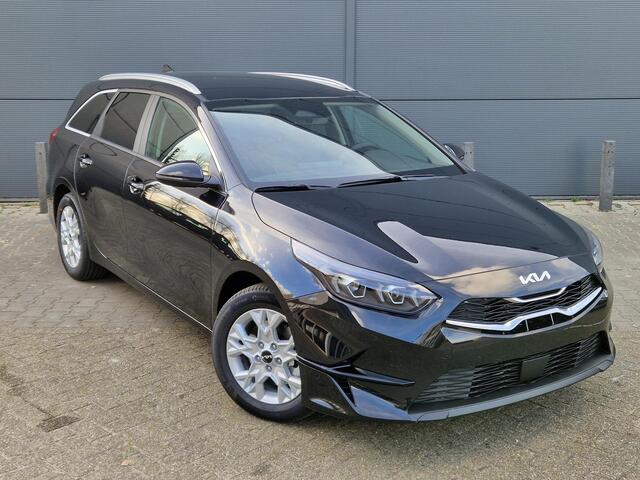 KIA CEE D Ceed Sportswagon 1.5 T-GDi DynamicPlusLine DCT7 Automaat | Stoel- en stuurwielverwarming | Parkeersensoren achter | Adaptieve cruise control | Dodehoekassistentie |