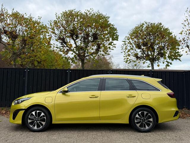 KIA CEE D Ceed Sportswagon 1.6 GDI PHEV DynamicLine