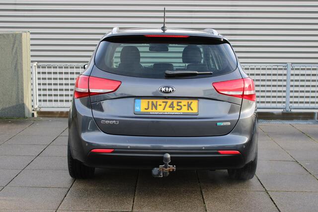 KIA CEE D cee'd Sportswagon 1.6 GDI DynamicLine Navigatie / Trekhaak / Compleet onderhouden