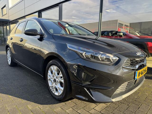 KIA CEE D Ceed Sportswagon 1.5 T-GDi MHEV DynamicPlusLine Automaat