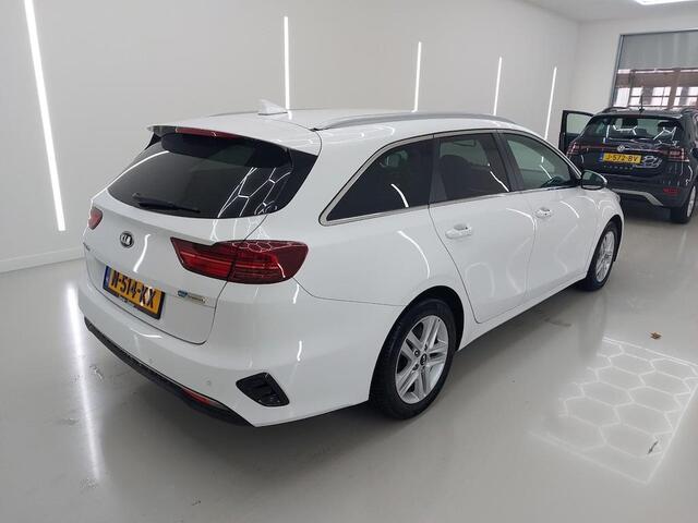 KIA CEE D CEED SPORTSWAGON 1.0 T-GDI DYNAMICPLUSLINE I AUTOMAAT I APPLE CARPLAY I P-CAMERA I ADAPT. CRUISE CONTROL I CLIMATE CONTROL