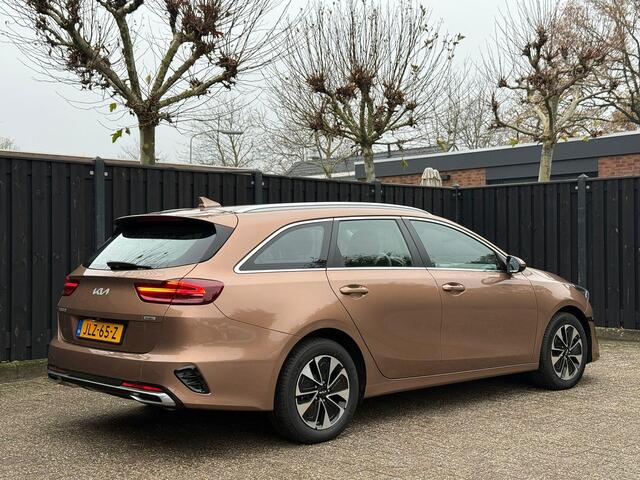 KIA CEE D Ceed Sportswagon 1.6 GDI PHEV DynamicPlusLine
