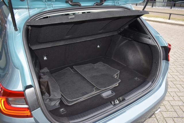 KIA CEE D Ceed 1.0 T-GDi DynamicLine | Trekhaak | Cruise Control | Navigatie | Camera | Bluetooth | 16"LMV | Tot 10Jr. Kia-Garantie