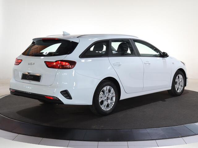 KIA CEE D Ceed Sportswagon 1.0 T-GDi ComfortLine | Klimaatregeling | Dakrails | Cruise control | Achteruitrijcamera | Navigatie |