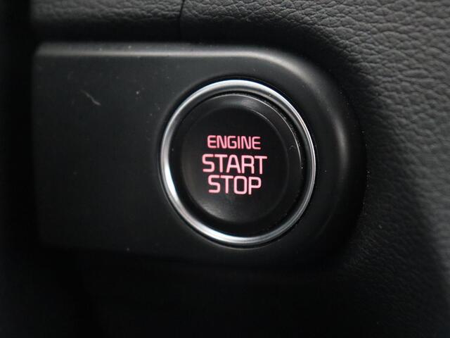 KIA CEE D Ceed 1.5 T-GDi GT-Line | Trekhaak | Stoel & stuurverwarming | Leder/Alcantara | Camera | Adaptive cruise | Park Assist | Climate control | Full LED | Carplay | Navigatie | Sportstoelen