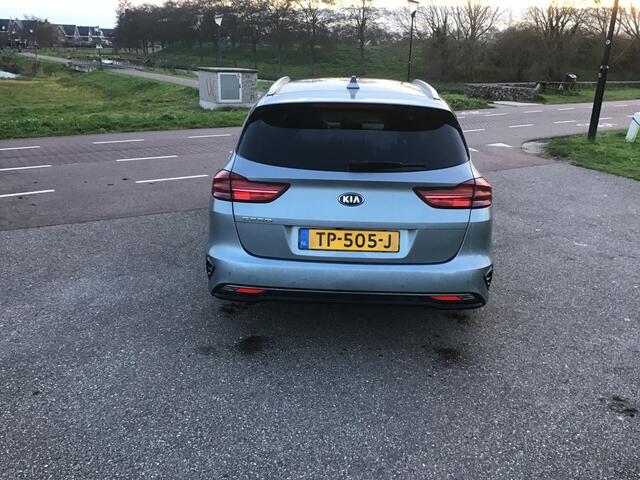 KIA CEE D Ceed Sportswagon 1.0 T-GDi DynamicPlusLine Bj2018 station btw apk september2026