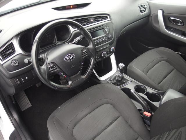KIA CEE D cee'd Sportswagon 1.0 T-GDi ComfortLine AIRCO / CRUISE / BLUETOOTH / ELEK RAMEN / NL-AUTO