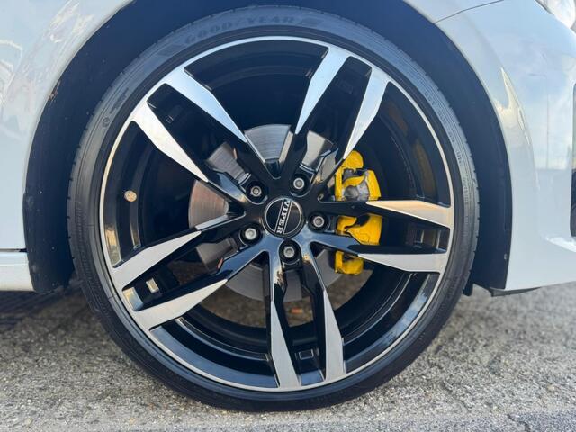 KIA CEE D 1.4 T-GDI | GT-Line | AUTOMAAT | PANO | HARMAN KARDON | TREKHAAK