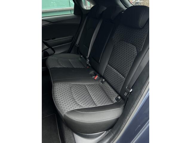 KIA CEE D Ceed 1.0 T-GDi DynamicLine | CAMERA | NAVI | CARPLAY / ANDROID | CRUISE CONTROL | PDC | LMV 16'' | CLIMATE CONTROL | BLUETOOTH | DAB