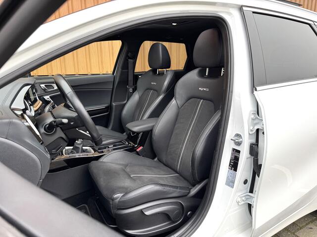 KIA CEE D Ceed Sportswagon 1.0 T-GDi GT-Line | Panoramadak | Stuurwielverwarming | Stoelverwarming | Camera | DAB | Apple Carplay | Android Auto | Lane Assist | Keyless Go | Keyless Entry |