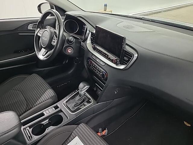 KIA CEE D Ceed Sportswagon 1.0 T-GDi MHEV DynamicLine