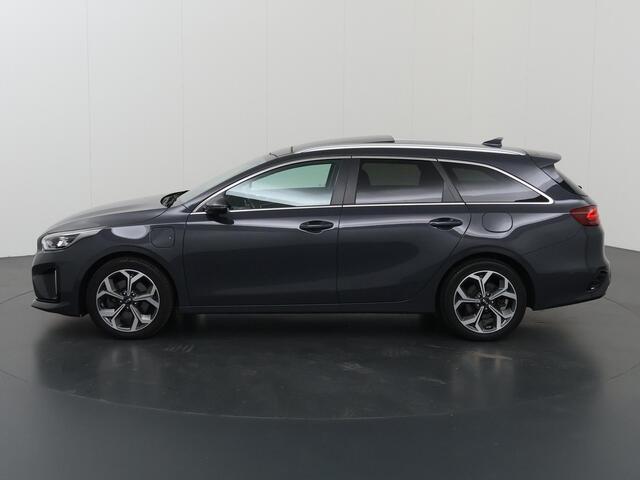 KIA CEE D Ceed Sportswagon 1.6 GDI PHEV ExecutiveLine | Navigatie | Schuifdak | Parkeercamera | Stoelverwarming/verkoeling | Keyless Go |