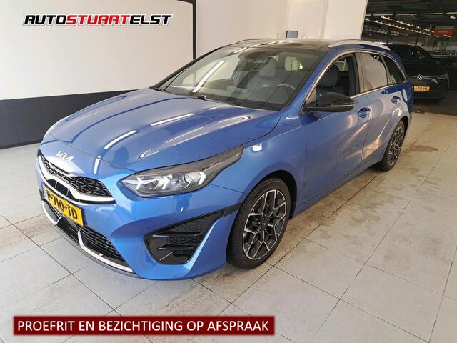 KIA CEE D Ceed Sportswagon 1.5 T-GDi GT-Line 1e Eigenaar | Volledig Onderh | BTW | NL-Auto | PANO | Winterpack | Trekhaak | Camera | Elek Klep | Climate | Ad Cruise | DAB | Led | Keyless | PDC | Start/Stop | Hill-Hold