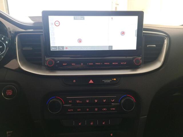 KIA CEE D Ceed Sportswagon 1.5 T-GDi GT-Line 1e Eigenaar | Volledig Onderh | BTW | NL-Auto | PANO | Winterpack | Trekhaak | Camera | Elek Klep | Climate | Ad Cruise | DAB | Led | Keyless | PDC | Start/Stop | Hill-Hold