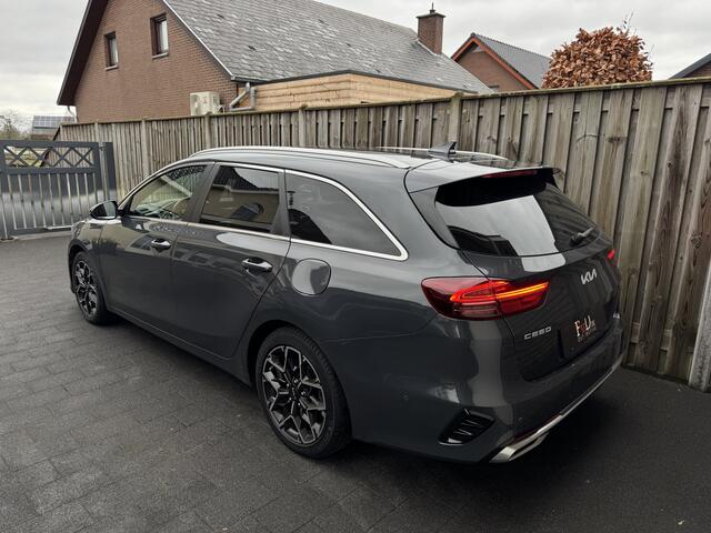 KIA CEE D Ceed Sportswagon 1.0 T-GDi 120pk GT-Line Navi Leder Carplay Camera Keyless Stuur en StoelVerwaming+Koeling DAB Clima 17" Pdc