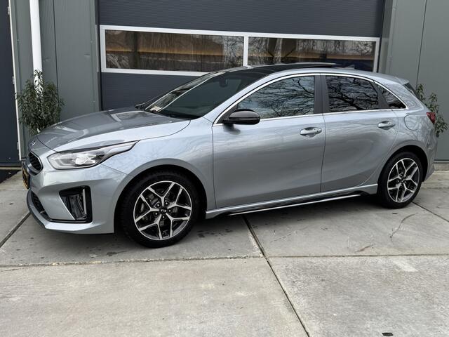 KIA CEE D Ceed 1.0 T-GDi 120pk GT-Line Panorama Climate control Navigatie Stoel - Stuur verwarming