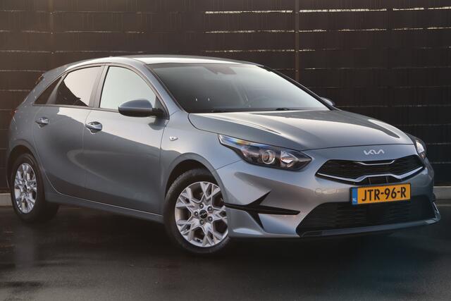 KIA CEE D Ceed 1.0 T-GDi Dynamicline | Adap. Cruise | Stoel-/Stuurverwarming | Camera | Carplay | Climate Control