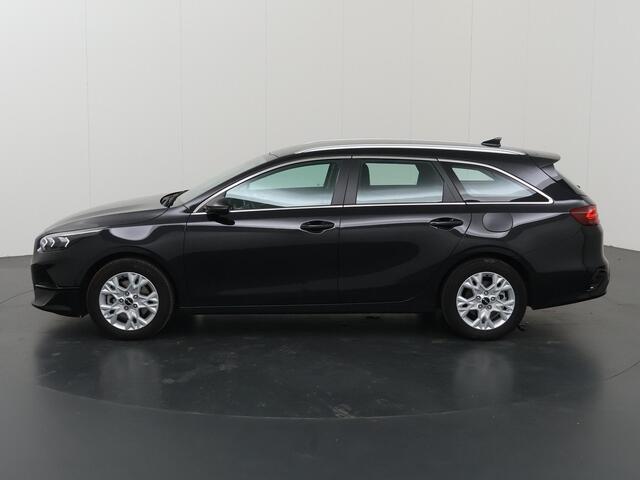 KIA CEE D Ceed SW 1.5 T-GDi DCT7 DynamicLine | Navigatie | Parkeercamera | Climate Control | Cruise Control Adaptief |