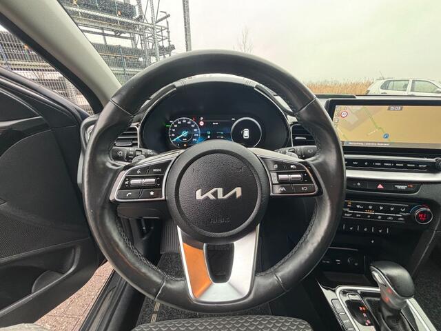 KIA CEE D 1.6 GDI PHEV DYN+L.