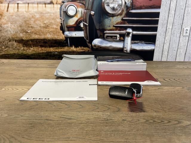 KIA CEE D Ceed Sportswagon 1.4 T-GDi GT-Line PANO DAK 1e EIGENAAR APPLE CARPLAY CAMERA ALCANTARA FULL LED NAVI CRUISE GT LINE