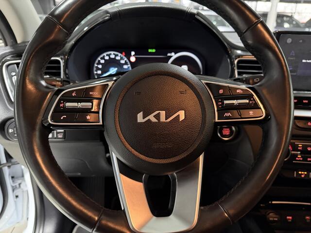 KIA CEE D Ceed Sportswagon 1.0 T-GDi MHEV DynamicPlusLine AUTOMAAT, Trekhaak, Stoel en Stuur verwarming, Navigatie, Camera.