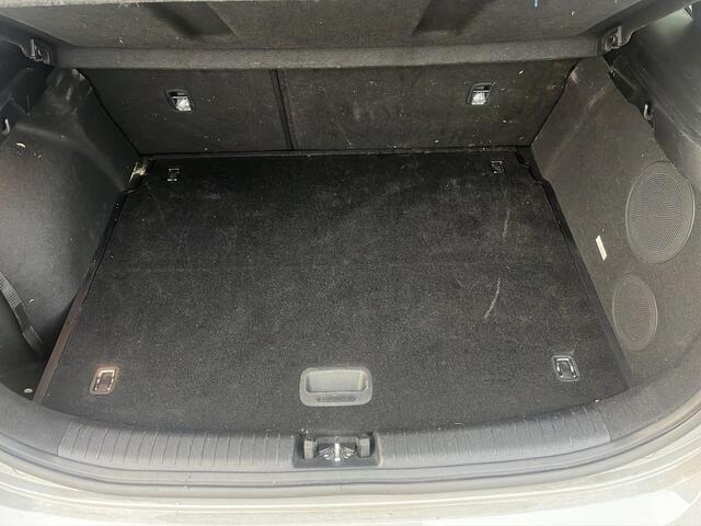 KIA CEE D Ceed 1.0 T-GDi Design Edition | JBL | Stoel- en Stuurverwarming | Lane Assist | Dode Hoek Assistentie |