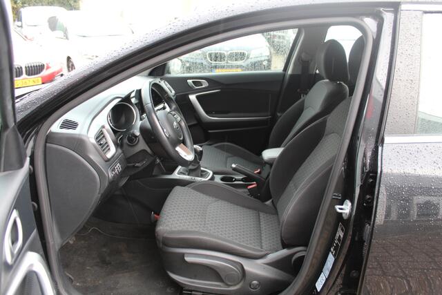 KIA CEE D Ceed Sportswagon 1.0 T-GDi DynamicLine