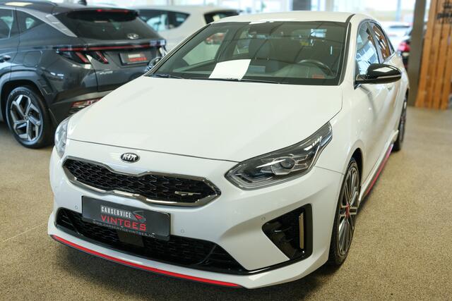 KIA CEE D Ceed 1.6 T-GDi GT 204pk Apple carplay, Add cruise, Camera, PDC, Trekhaak afneembaar!