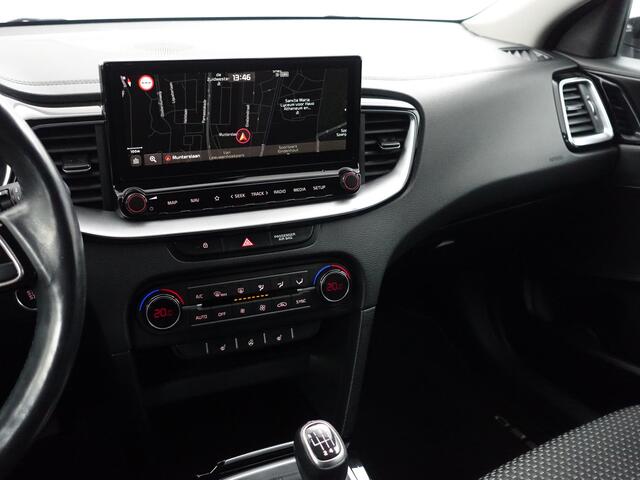 KIA CEE D Ceed Sportswagon 1.0 T-GDi DynamicPlusLine- Stuur/Stoelverwarming, Camera, Carplay, Android Auto, Keyless, Lane Assist