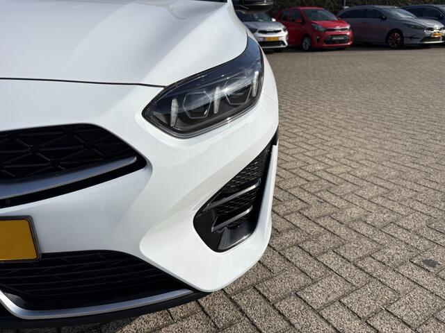KIA CEE D Ceed 1.0 T-GDi GT-Line + AFNEEMBARE TREKHAAK