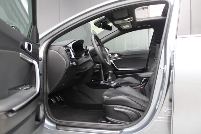 KIA CEE D Ceed 1.0 T-GDi GT-Line - Pano - Stoel/Stuurverwarming - Camera - Keyless - Carplay - Blindspot - Rijklaar