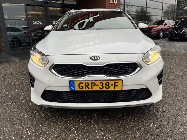 KIA CEE D Ceed Sportswagon 1.0 T-GDi DynamicLine // CRUISE // CLIMA // STUUR+STOELVERWARMING // CAMERA // APPLE-ANDROID AUTO //