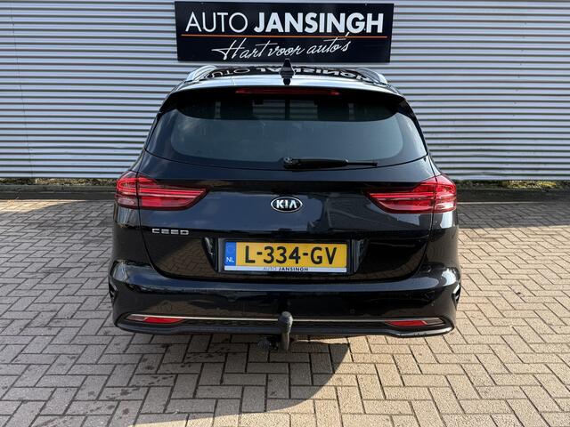 KIA CEE D Ceed Sportswagon 1.5!! T-GDi DynamicLine met 1400 kg trekgewicht! | Camera | Trekhaak | Navi | Cruise | Apple Carplay/Android Auto | Rijstrooksensor | RIJKLAARPRIJS INCL 12 MAANDEN GARANTIE EN BEURT