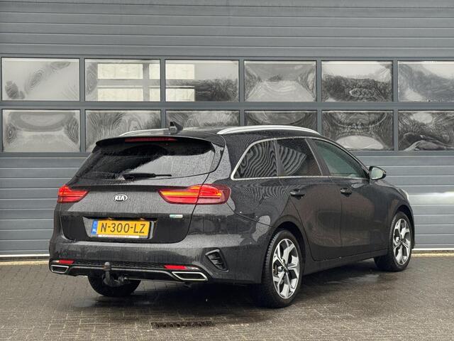 KIA CEE D CEED SPORTSWAGON 1.6 GDI PHEV EXECUTIVELINE I AUTOMAAT I TREKHAAK I STOELVERWARMING I LEDEREN BEKLEDING