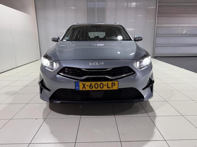 KIA CEE D Ceed Sportswagon 1.0 T-GDi DynamicLine Apple Carplay/Android Auto, Navigatie, Camera.