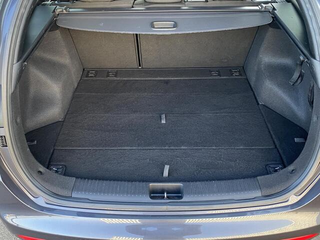 KIA CEE D cee'd Sportswagon 1.0 T-GDi GT-PlusLine Navigatie, Stoel- & Stuurwielverwarming, Climte control, LMV 17", Achteruitrijcamera, Parkeersensoren, Dealeronderhouden