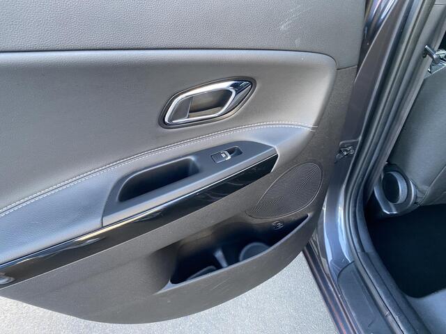 KIA CEE D cee'd Sportswagon 1.0 T-GDi GT-PlusLine Navigatie, Stoel- & Stuurwielverwarming, Climte control, LMV 17", Achteruitrijcamera, Parkeersensoren, Dealeronderhouden