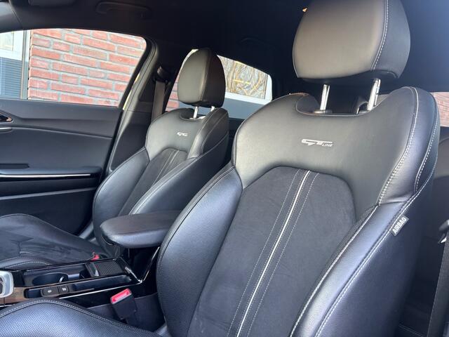 KIA CEE D 1.5 T-GDI MHEV GTLED