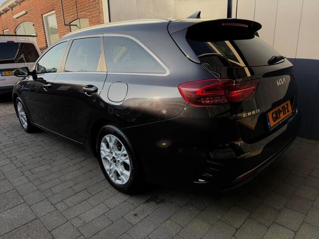KIA CEE D 1.5 T-GDI Dynamic Plus Line