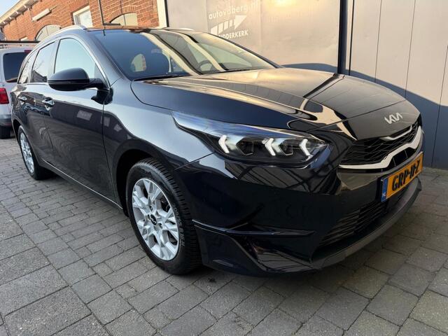 KIA CEE D 1.5 T-GDI Dynamic Plus Line