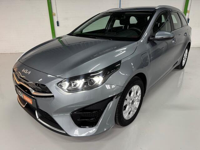 KIA CEE D Sportswagon 1.6 GDI PHEV / 22.854 km / Automaat / 19-12-2022 / Apple Carplay / Android Auto.