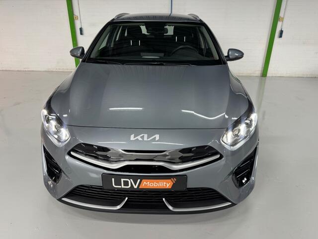 KIA CEE D Sportswagon 1.6 GDI PHEV / 22.854 km / Automaat / 19-12-2022 / Apple Carplay / Android Auto.