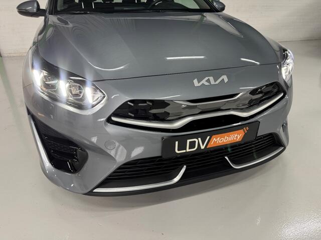 KIA CEE D Sportswagon 1.6 GDI PHEV / 22.854 km / Automaat / 19-12-2022 / Apple Carplay / Android Auto.