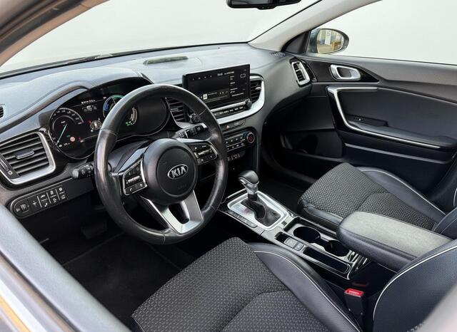 KIA CEE D Ceed Sportswagon 1.6 GDI PHEV DynamicLine