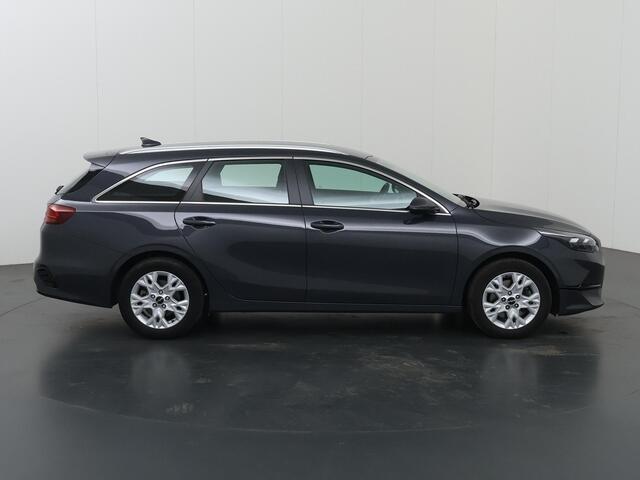 KIA CEE D Ceed Sportswagon 1.5 T-GDi DynamicLine | Navigatie | Parkeercamera | Climate Control | Cruise Control |