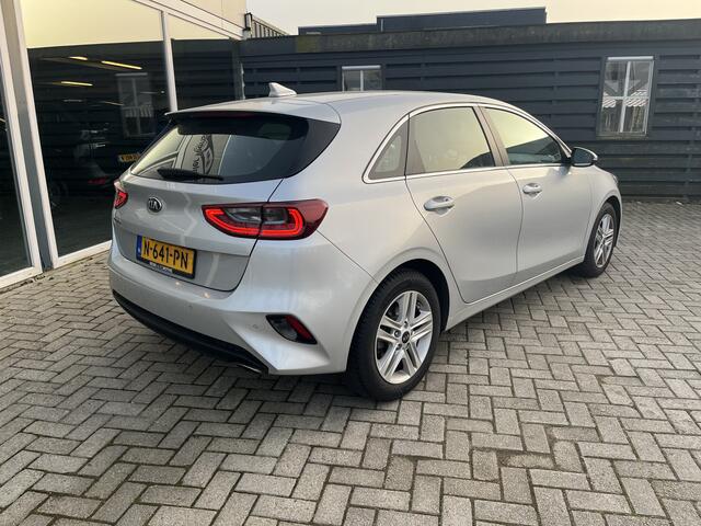 KIA CEE D Ceed 1.6 CRDi DynamicLine / Cruise / Carplay / Clima / Lmv