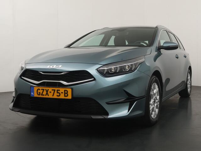 KIA CEE D Ceed Sportswagon 1.5 T-GDi DynamicLine - Apple Carplay/Android Auto - Achteruitrijcamera - Parkeersensoren voor en achter - Adaptieve Cruise Control - Fabrieksgarantie t/m 2032