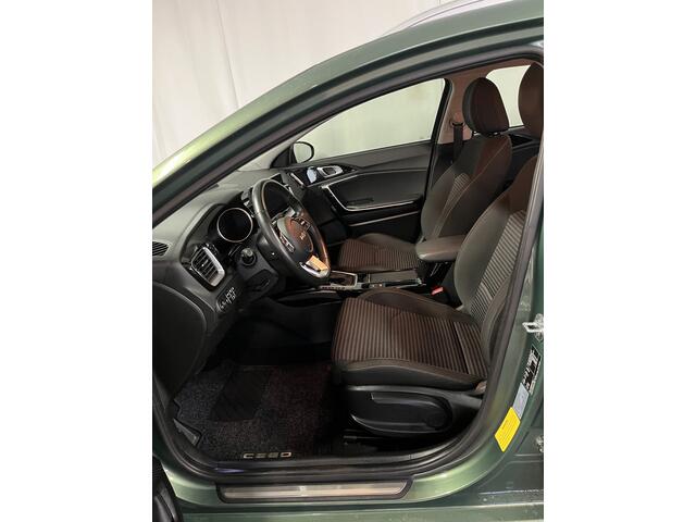 KIA CEE D Ceed Sportswagon 1.6 GDI PHEV PLUG-IN DynamicLine 1E EIGN/ECC/APPLE/ADAPTIVE/CAMERA