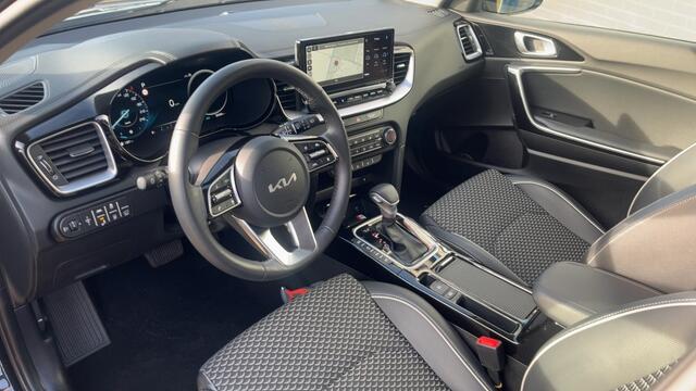 KIA CEE D Ceed Sportswagon 1.5 T-GDi MHEV Dyn+L Automaat